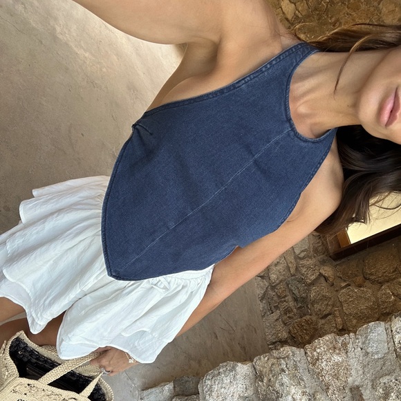 EDIKTED Sydnie Open Back Denim Halter Top | Color: Dark-Blue - Picture 2 of 8